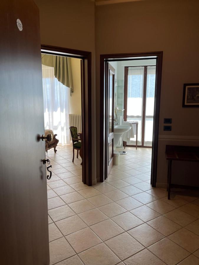 Belvedere Bike Hotel Monta Luaran gambar