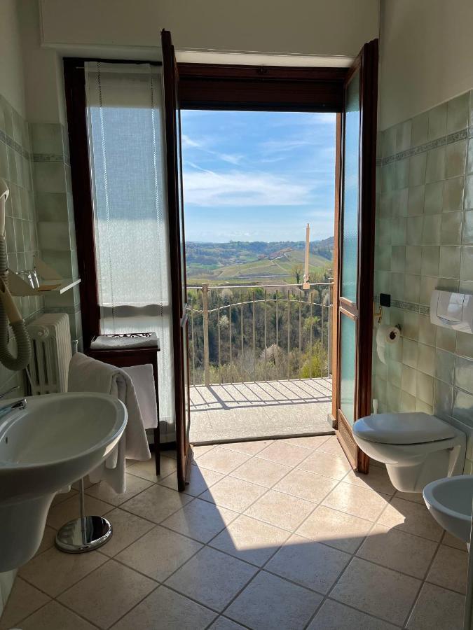 Belvedere Bike Hotel Monta Luaran gambar