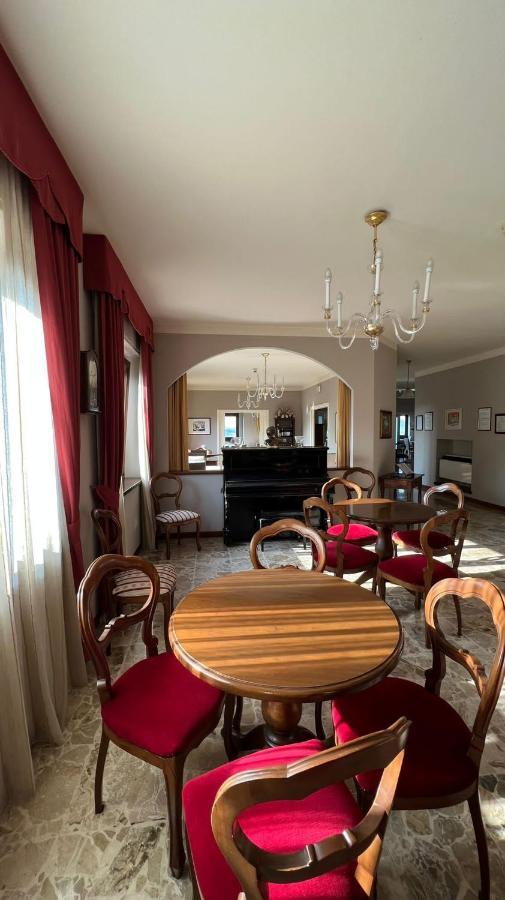 Belvedere Bike Hotel Monta Luaran gambar