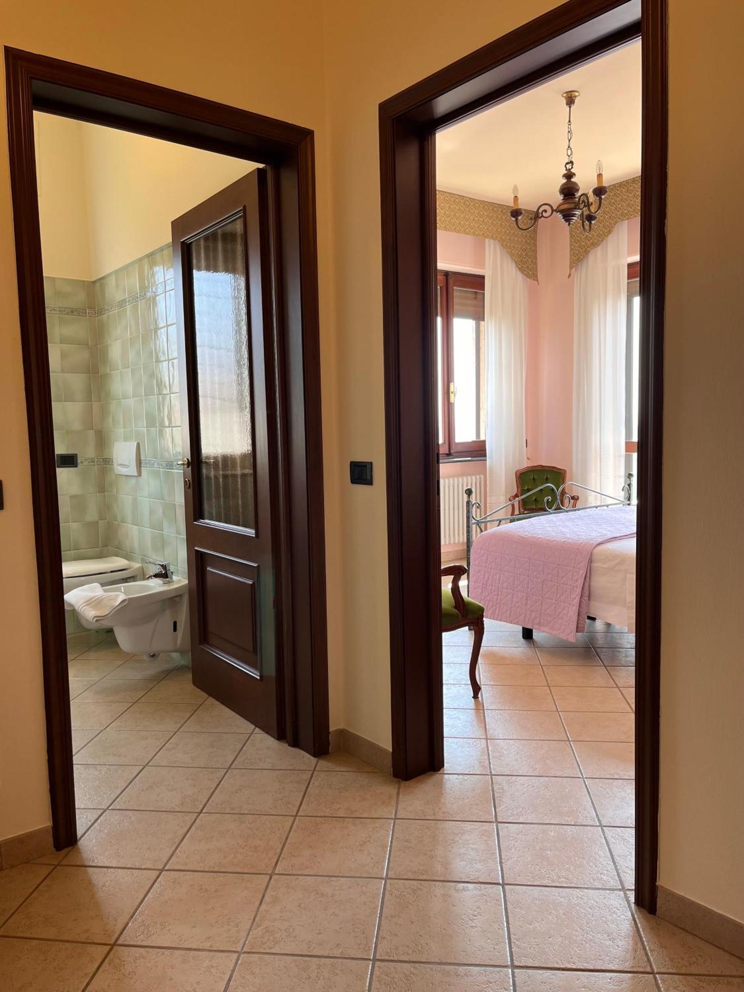 Belvedere Bike Hotel Monta Luaran gambar